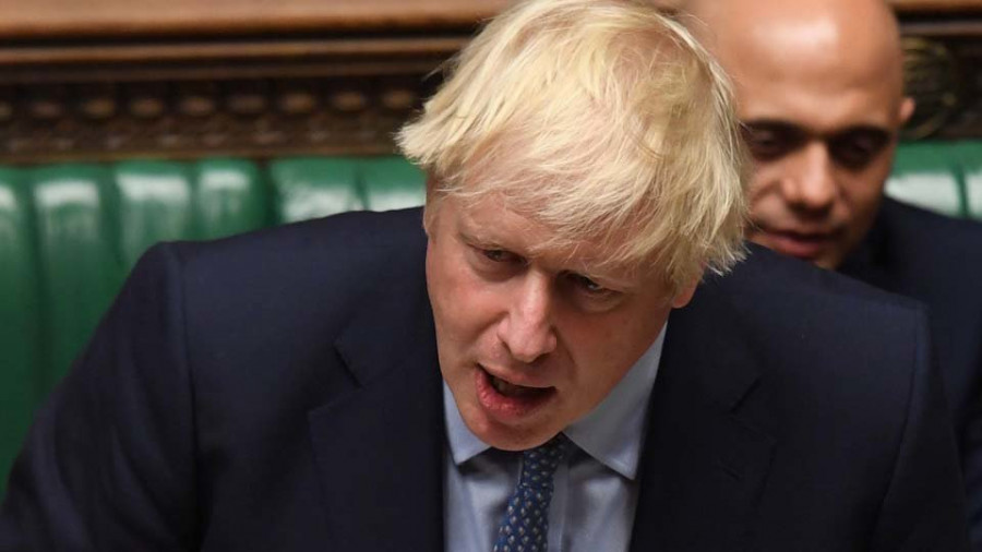 Johnson afirma que prorrogará el Brexit si no alcanza un acuerdo, pero la oposición no se fía