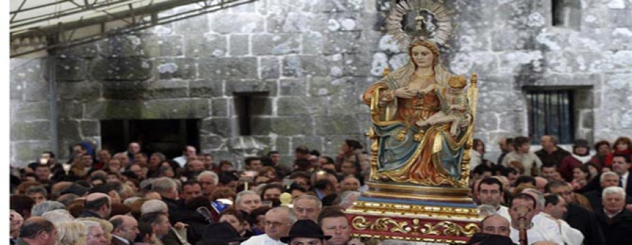 A Armenteira celebra hoy la Romería da Virxe das Cabezas