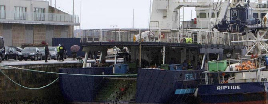 El juez ordena prisión para los cinco tripulantes del “Riptide”, que llegó a Vigo