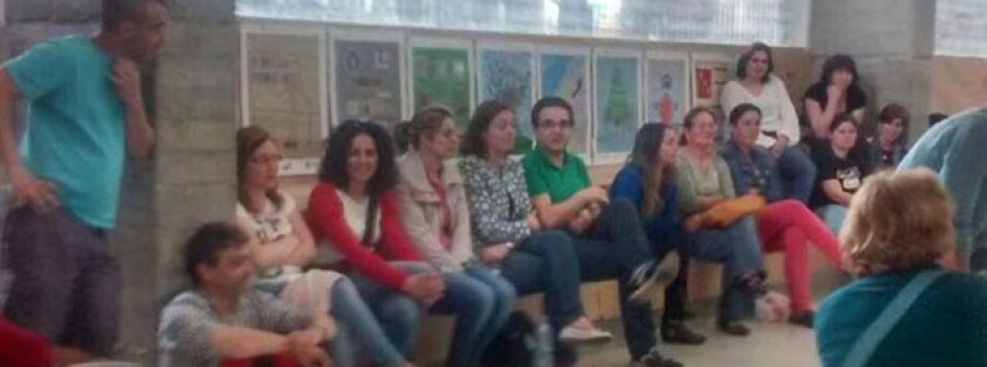 Los padres del CEIP de Asados reclaman la tercera aula de infantil y un profesor de AL