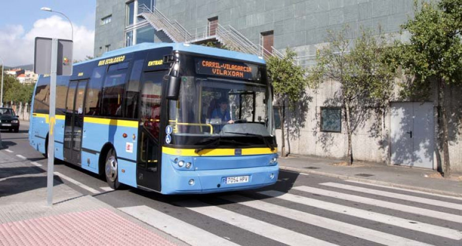 La línea de autobús de Vilaxoán varía un tramo de su recorrido 
por las obras de peatonalización