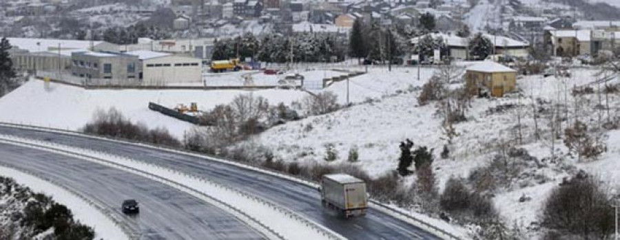 Ráfagas de 140 kilómetros por hora ponen a Galicia de nuevo en alerta roja