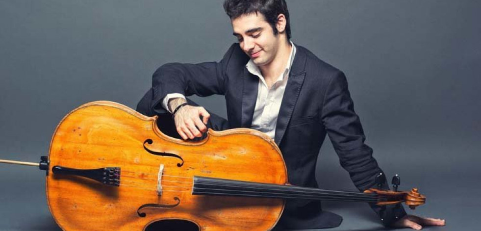 Un Stradivarius de 1696 para jóvenes violonchelistas gallegos