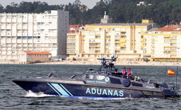 Detenidas cuatro personas de una red encargada de distribuir droga en locales de ocio de O Salnés