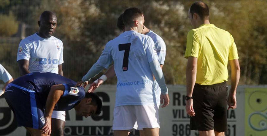 El Villalonga prepara el derbi a oscuras en O Revel