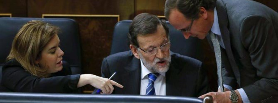 Rajoy presenta una batería de medidas porque la legislatura “no está agotada”