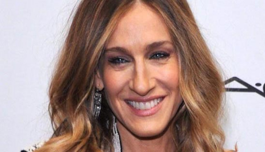 HBO subasta tres pares de zapatos lucidos por Carrie Bradshaw