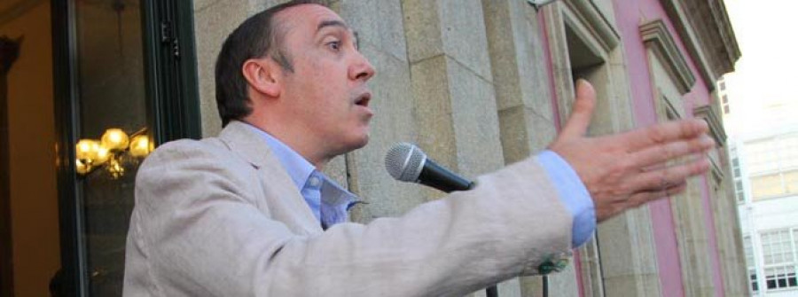 El actor Manuel Millán imprime carácter cinematográfico al pregón de San Roque