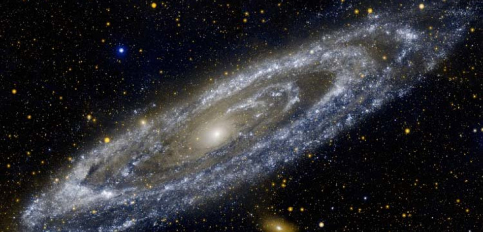 Descubren 
por primera vez planetas fuera de la 
Vía Láctea