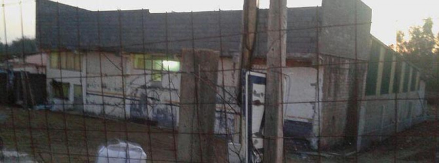 SANXENXO-La Xerencia paraliza la obra en un futuro bazar chino al aumentar el volumen sin licencia municipal