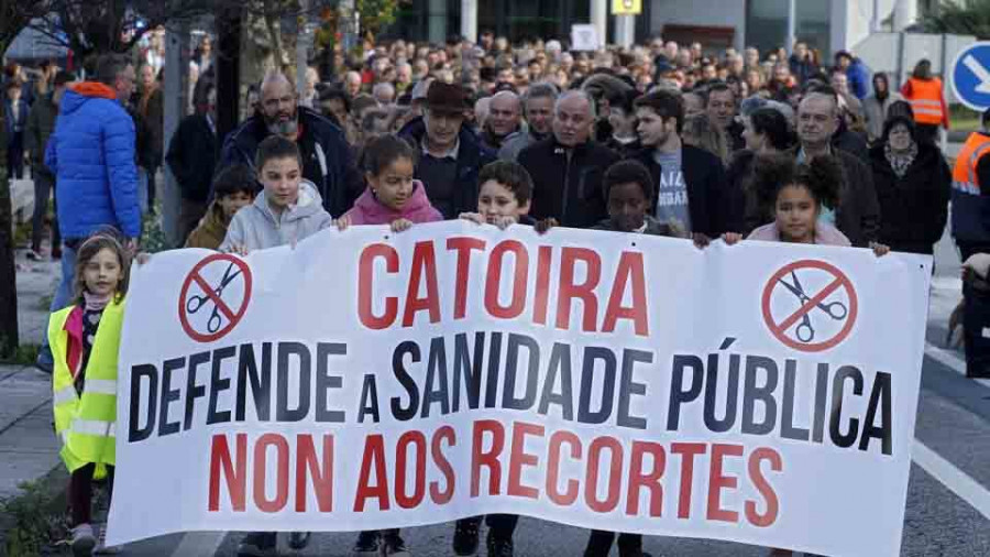 Catoira, de nuevo en pie de guerra por la falta de un médico en el Centro de Saúde