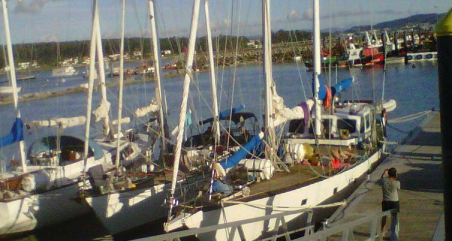 Portos instalará un pantalán para los barcos tradicionales en el muelle de O Grove