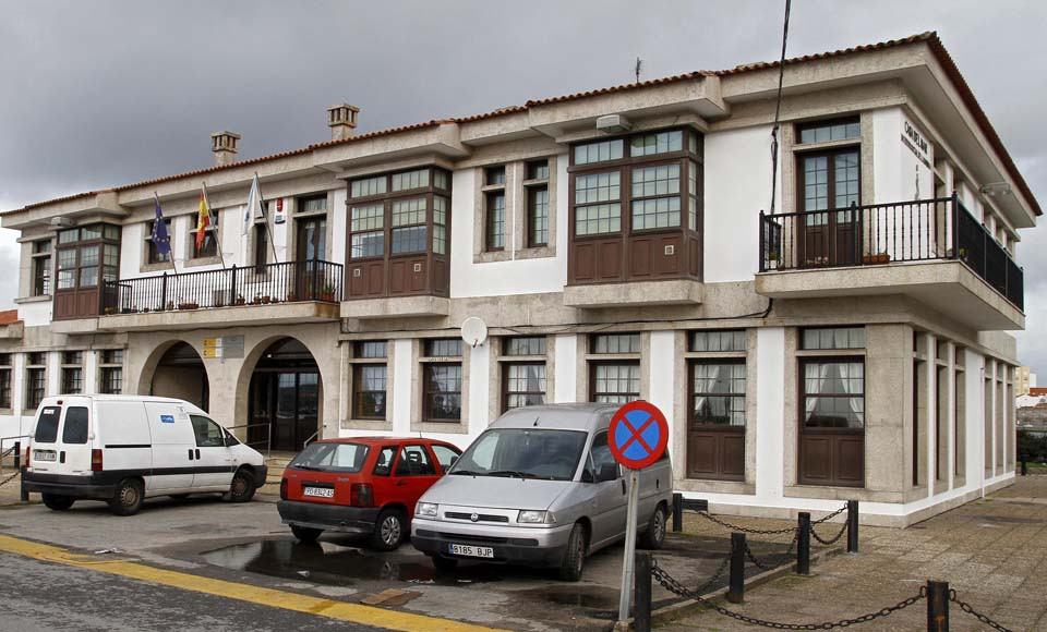 Denuncian el cierre del ISM de Cambados al no cubrirse las vacaciones del único empleado