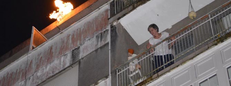 RIVEIRA-Los daños en el edificio donde anoche cayó un rayo fueron cuantiosos