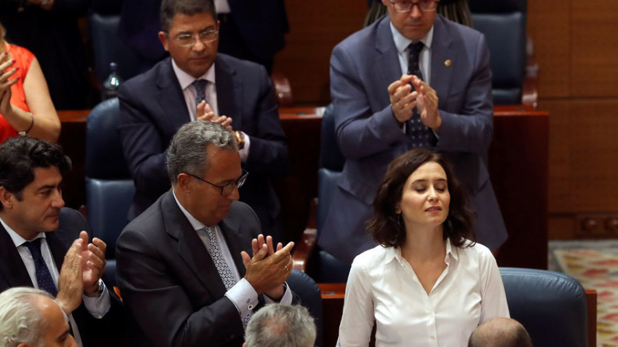 Isabel Díaz Ayuso es la nueva presidenta de la Comunidad de Madrid gracias a los votos de PP, Cs y Vox