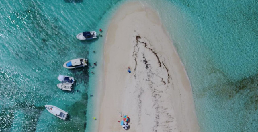 Palominito, una isla de piratas en Puerto Rico en vías de desaparecer