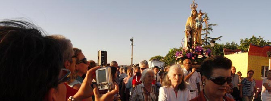 Crece el malestar en Carril por el programa de las Fiestas del Carmen