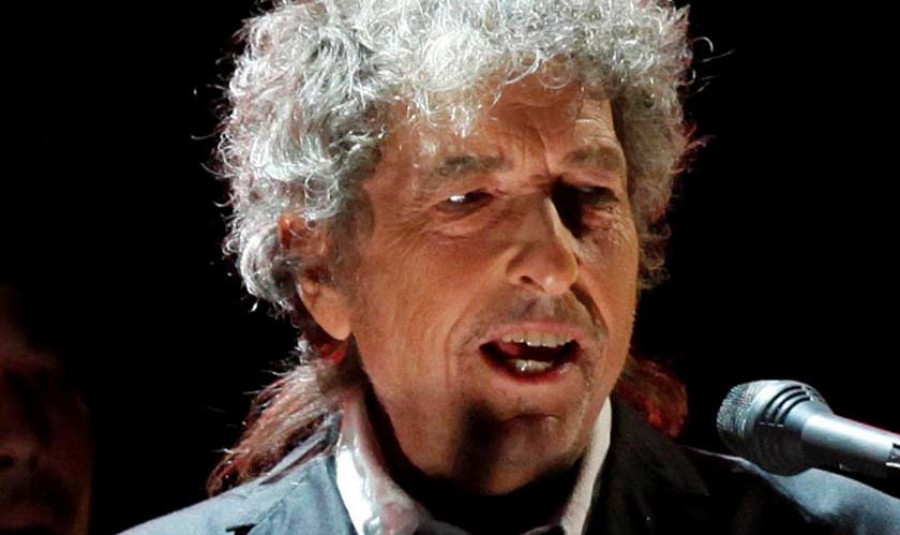 Bob Dylan reescribe e ilustra sus canciones en una muestra “histórica”
