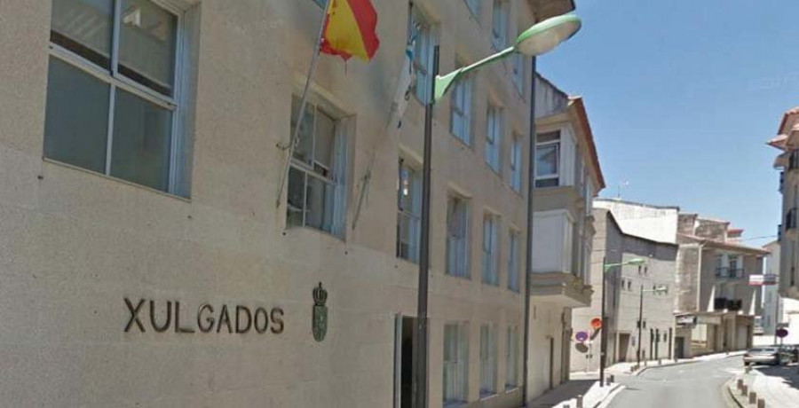 El juzgado pide datos de la casa del familiar de la alcaldesa y del policía