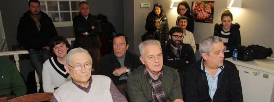 El debate por el pacto con EU provoca  un cisma en Podemos Vilagarcía