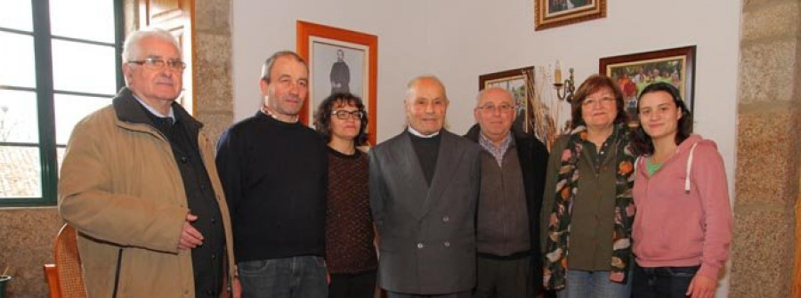 RIBADUMIA - Don Dositeo, el sacerdote más veterano de la Archidiócesis