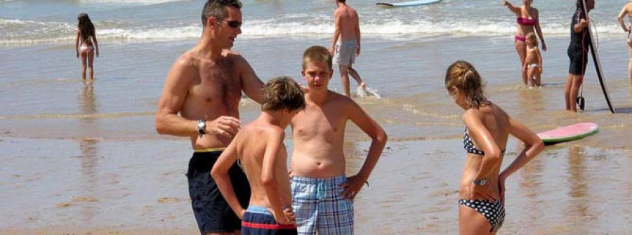 La infanta Cristina, de vacaciones en Bidart con su marido y sus hijos