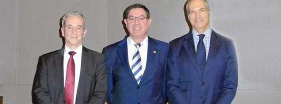 El presidente de Euskaltel cierra en  A Coruña el inicio de la integración con R