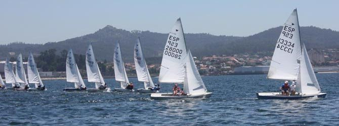 Míguez y Pardo, del RCN Coruña, lideran el Memorial Nacho Rey