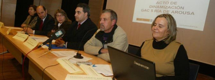 El GAC de Arousa presenta a Mar 22 proyectos para la convocatoria de 2014