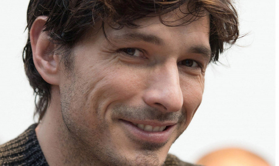 Andrés Velencoso se une a la nueva temporada de “Velvet Colección”