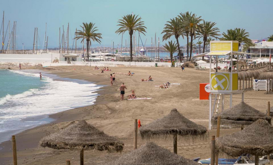 España pierde siete millones de turistas extranjeros en un mes por el cierre de fronteras
