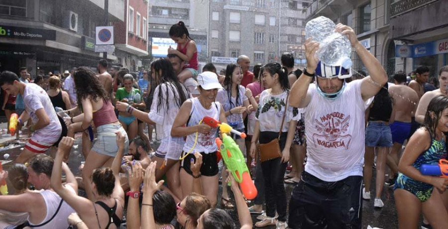 Rexistran cinco denuncias por exceso de horario en locais na última semana