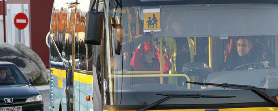 El Concello señalizará debidamente la parada de bus de As Carolinas cuando esta sea definitiva