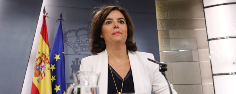 El Gobierno rechaza que De Guindos explique en el Pleno el caso “Soria”
