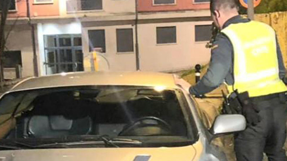 El timador de coches 
de lujo vuelve a caer tras estafar a los dueños de dos vehículos a la
venta por Internet