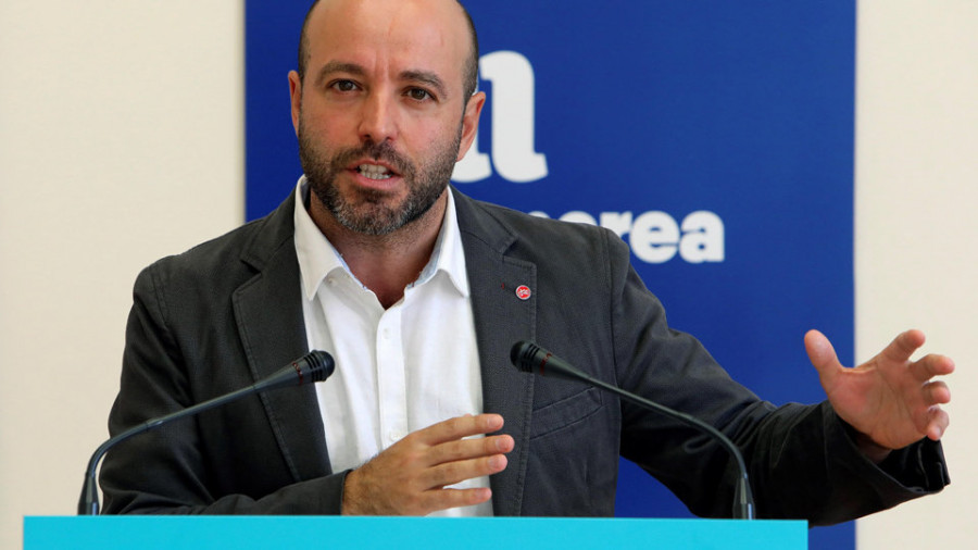 Villares aboga por una coalición con el PSOE  y el BNG para el Senado que represente a la “Galicia real”