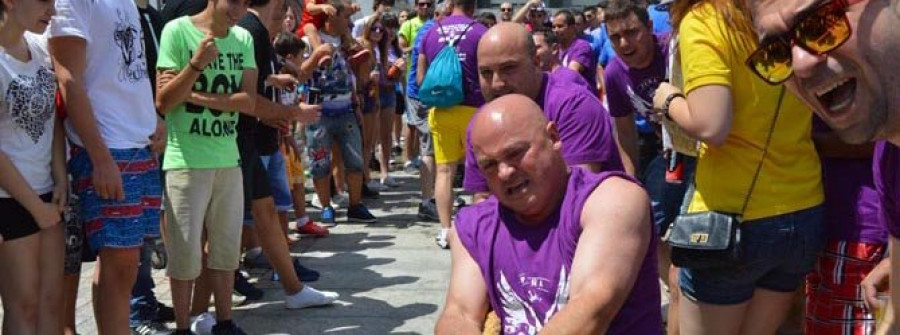 La música es el atractivo de las fiestas de verano, con las orquestas de plato fuerte