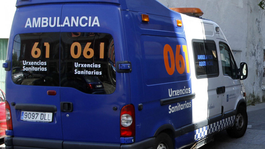 La noche de San Juan deja un atropello con fuga en A Illa y un vuelco con heridos en O Mosteiro