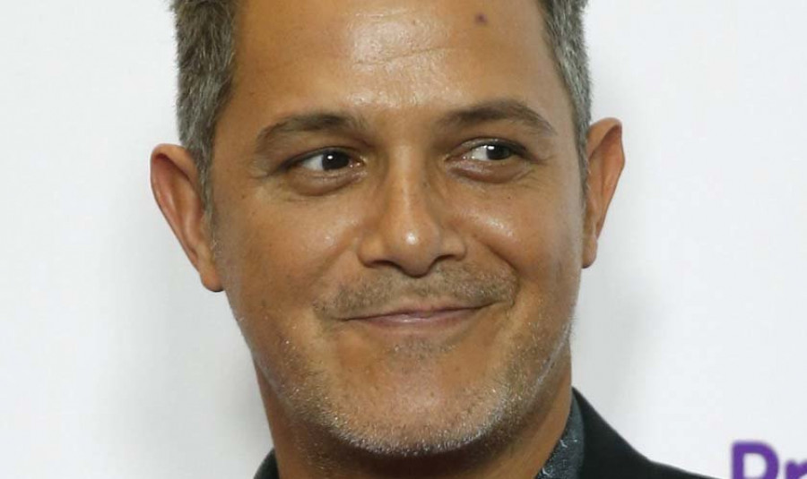 Alejandro Sanz se une a Roberto Carlos en la canción “Esa mujer”