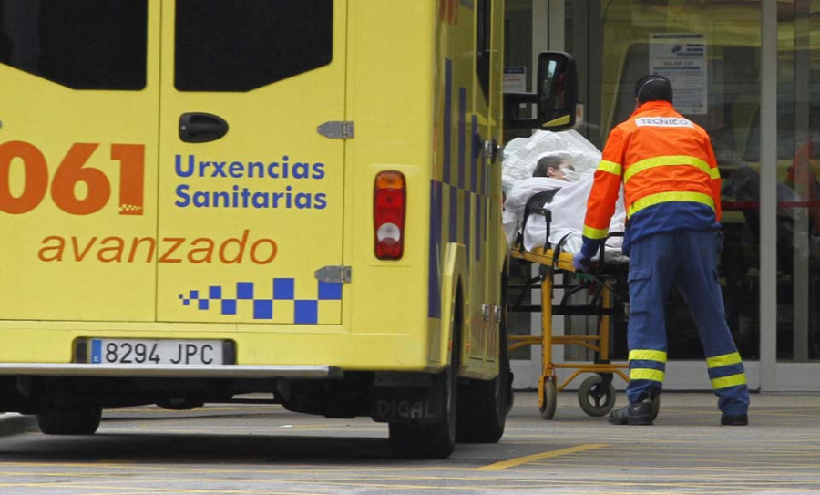 Un nuevo caso ingresa en el Hospital y recibe el alta el transportista de Meis