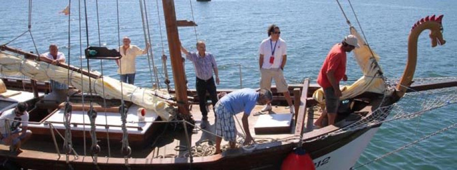 El Illa de Cortegada ya ejerce de barco vikingo
