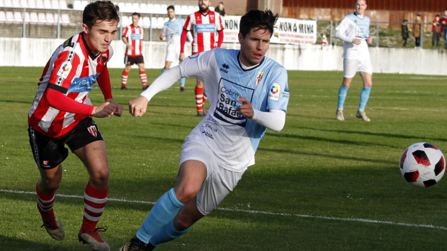 El Céltiga sucumbe a un vendaval de juego llamado Compostela