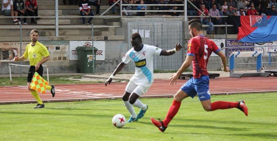 El técnico del Barco elude el papel de aspirante al play-off