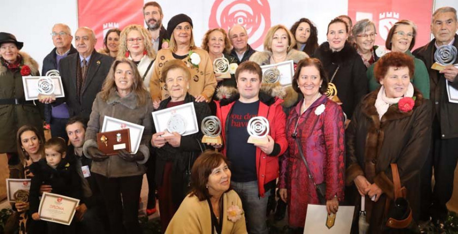 Silva reivindica la Camelia como flor 
del feminismo en 
la clausura de la 
LIV Exposición