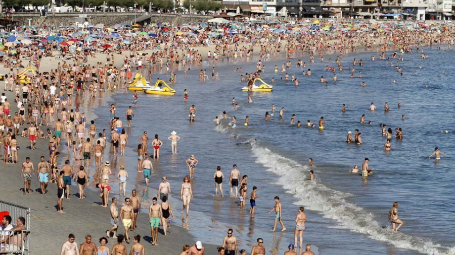 Sanxenxo prevé regular las playas  a través de una ordenanza en 2020