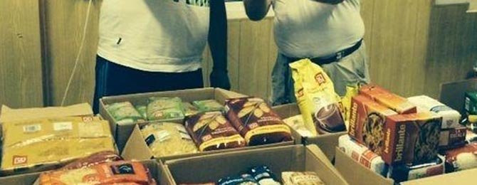 Una exhibición de 4x4 reúne en Caldas 123 kilos de alimentos para Cáritas