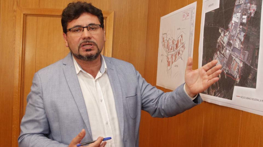 Carlos Viéitez suma el apoyo de pesos pesados del PP en Meaño