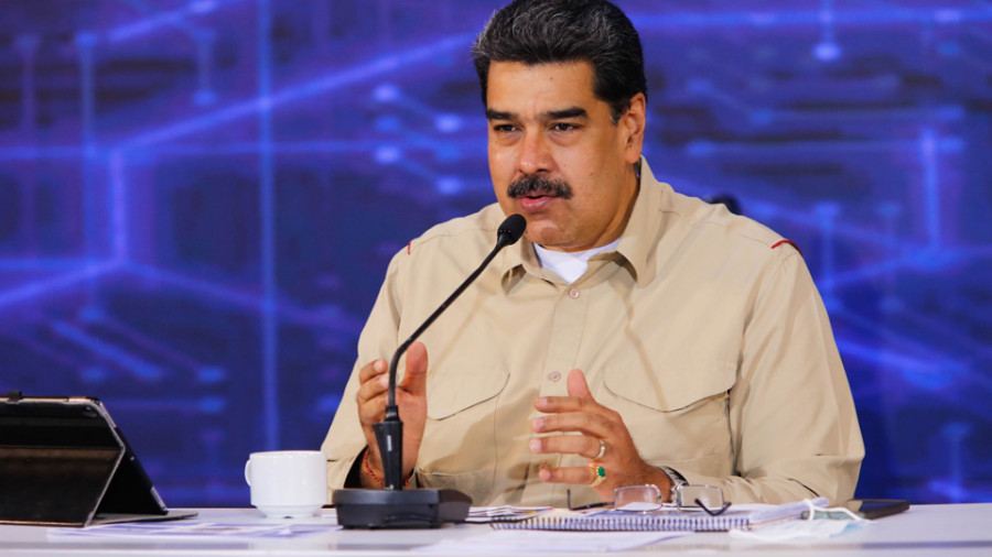 España acoge preocupada la decisión de Maduro de mantener los comicios