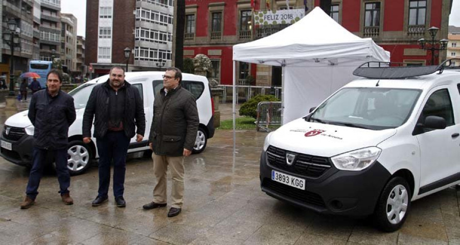 Ravella adquiere sus dos primeros coches híbridos a gas para Obras