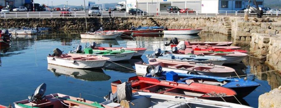 BOIRO - El BNG reclama a Portos que cumpla sus compromisos en Cabo de Cruz e instale pantalanes y una barrera